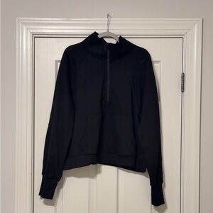 Chic Black Women's Pullover